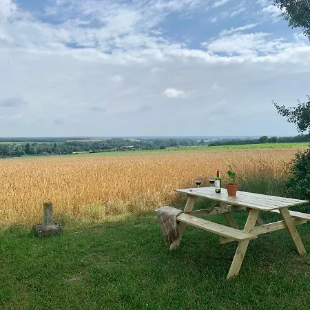 Gite Des Ruches - Peaceful & Homely With Shared Pool Appartement